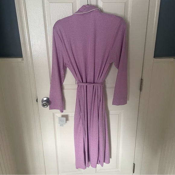 NWT Natori Purple Lavender Oasis Wrap Robe Size Medium Very Soft - Picture 7 of 8